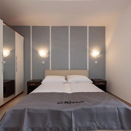 Villa Mona Apartments Ražanj Cameră foto