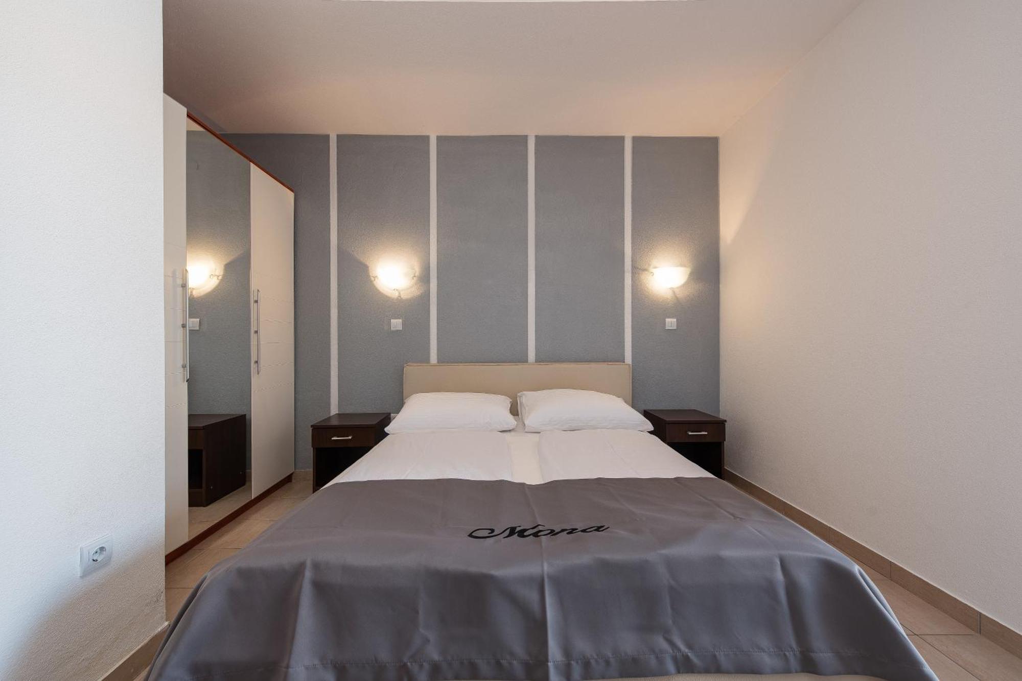 Villa Mona Apartments Ražanj Cameră foto
